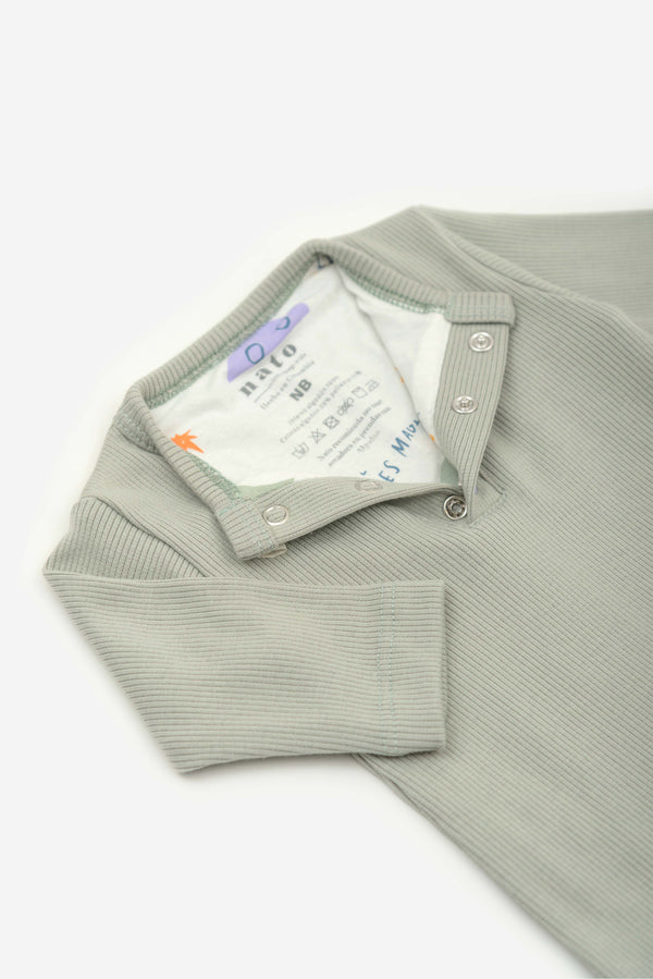 Jumper aire cohetes / verde  pistacho